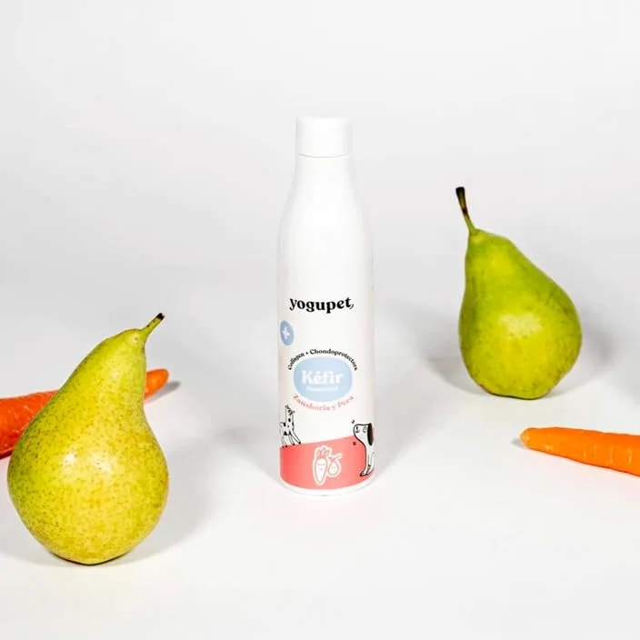 Yogupet Kefir per cani e gatti, confezione da 4 broccoli e artilli + 4 carote e pera [8 x 200 GR]