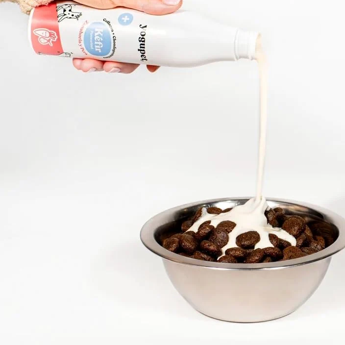 Yogupet Kefir per cani e gatti, confezione da 4 broccoli e artilli + 4 carote e pera [8 x 200 GR]