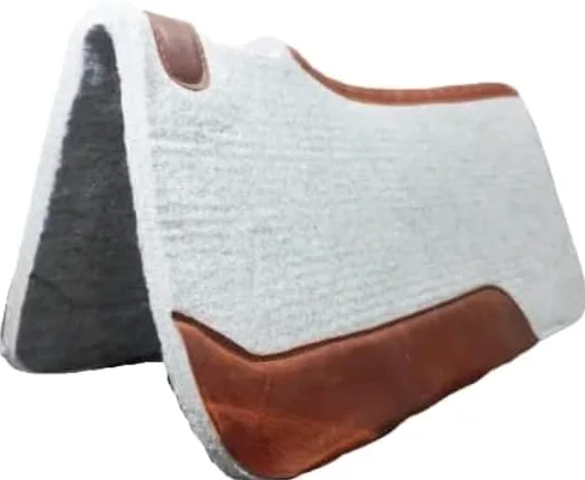 Western horse Felt Sottosella/sottosella sagomato in feltro di lana di alta qualità nelle misure 81,28 x 81,28 cm e 76,2 x 76,2 cm A18 (81,28 x 81,28 cm)