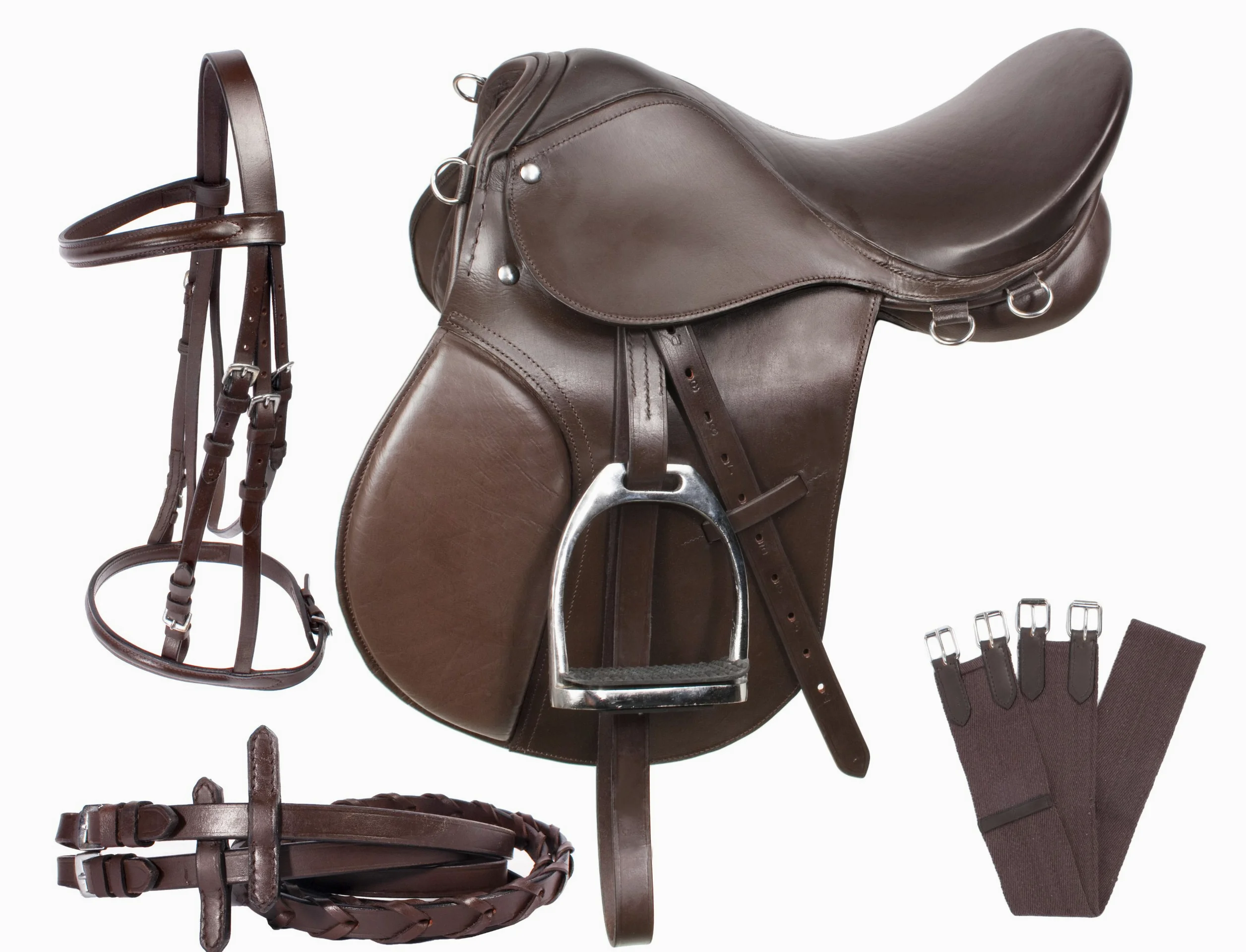 Sella inglese per cavalli in pelle marrone, set di briglie, redini, sottopancia e ferri (misura da 10 a 18)