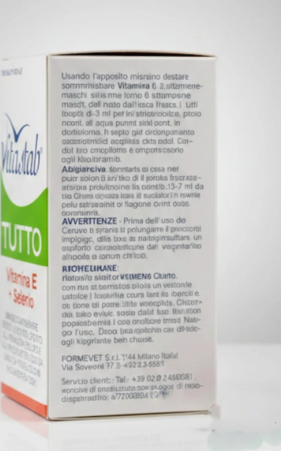 Vitastab TUTTO Vitamina E + Selenio, Integratore Liquido per Uccelli da Gabbia, Voliera e Colombi Viaggiatori, Supporto Preparazione Riproduzione, 100ml