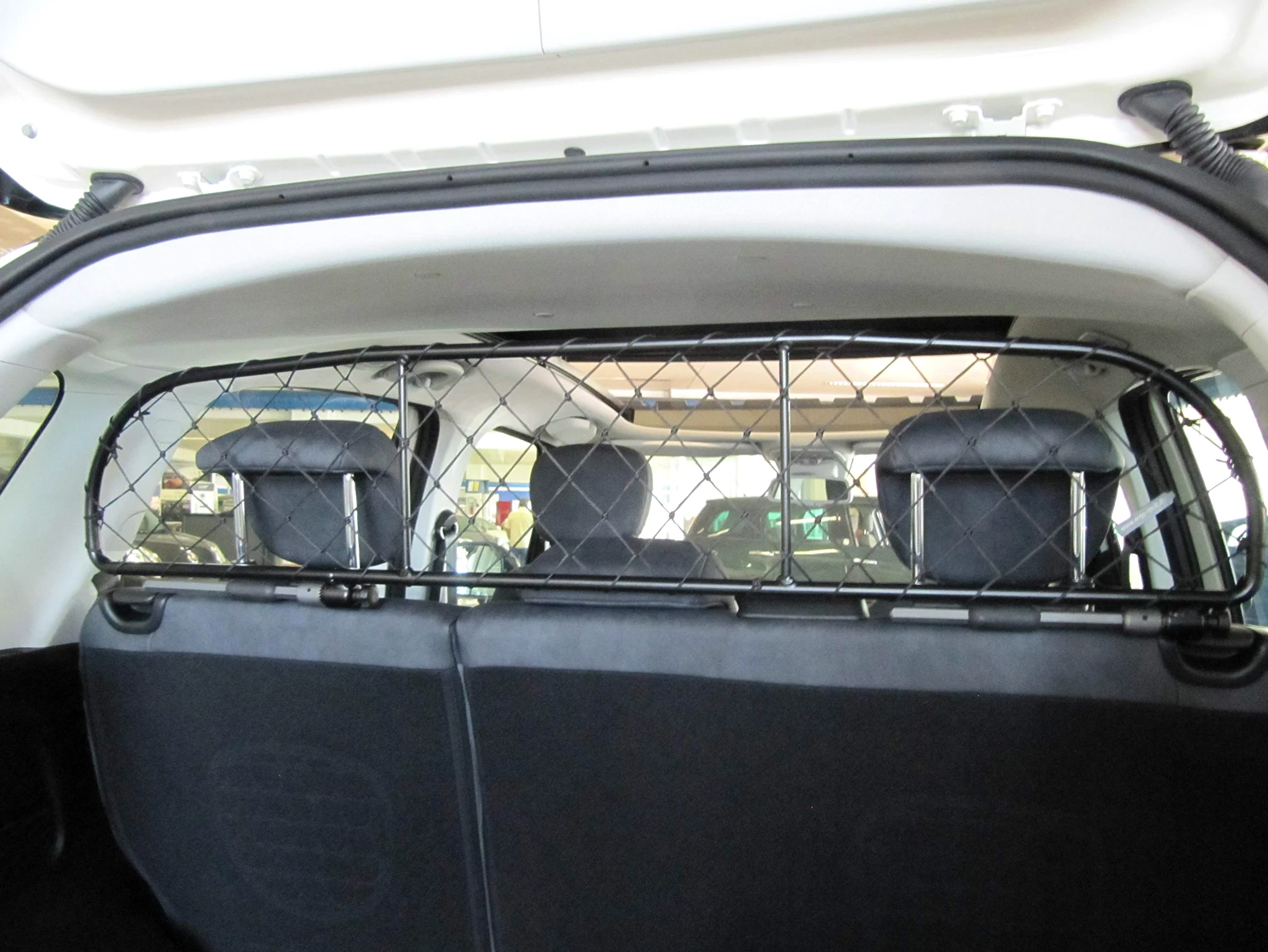 ERGOTECH Divisorio Griglia Rete Divisoria per Fiat 500L, RDA65-XS8, per Trasporto Cani e Bagagli. Sicuro, Confortevole, garantito!