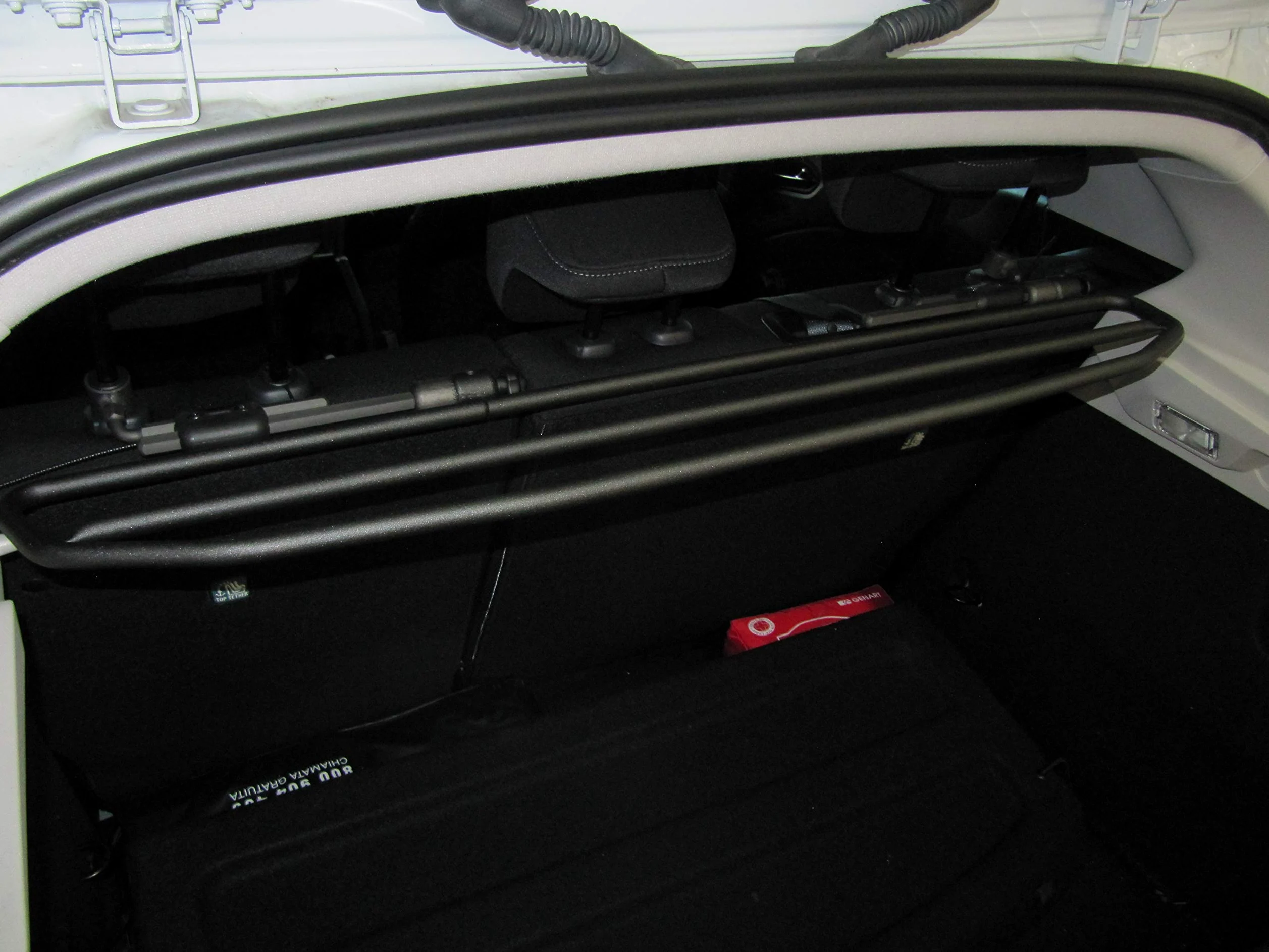ERGOTECH Divisorio Griglia Rete Divisoria per Renault Clio (dal 2019 in Poi) RDA65HBG-2HXXS, per Trasporto Cani e Bagagli