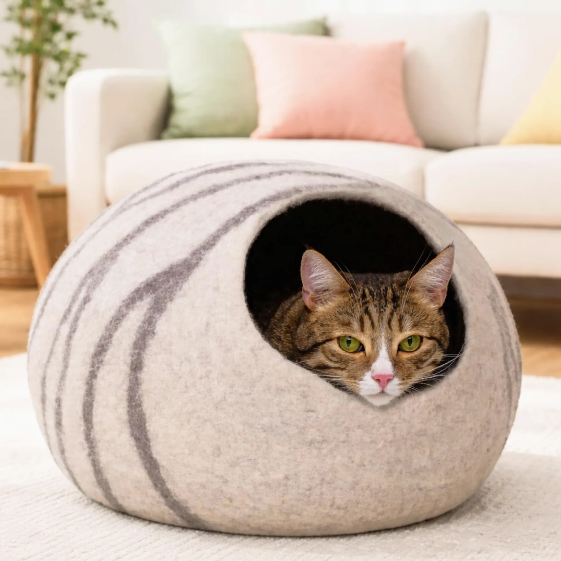 MEOWFIA Cuccia per gatti in feltro di alta qualità - Cuccia fatta a mano in lana merino per gatti e gattini (tonalità chiare) (medio, perla fumosa)