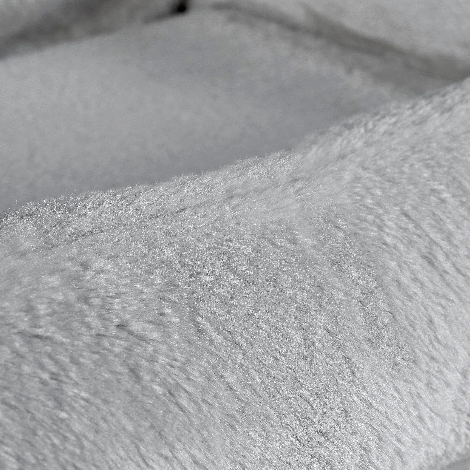 lionto Lettiera riscaldata per gatti con rivestimento in peluche lavabile, ganci in metallo adatti ai termosifoni standard, amaca in materiale confortevole, grigio scuro