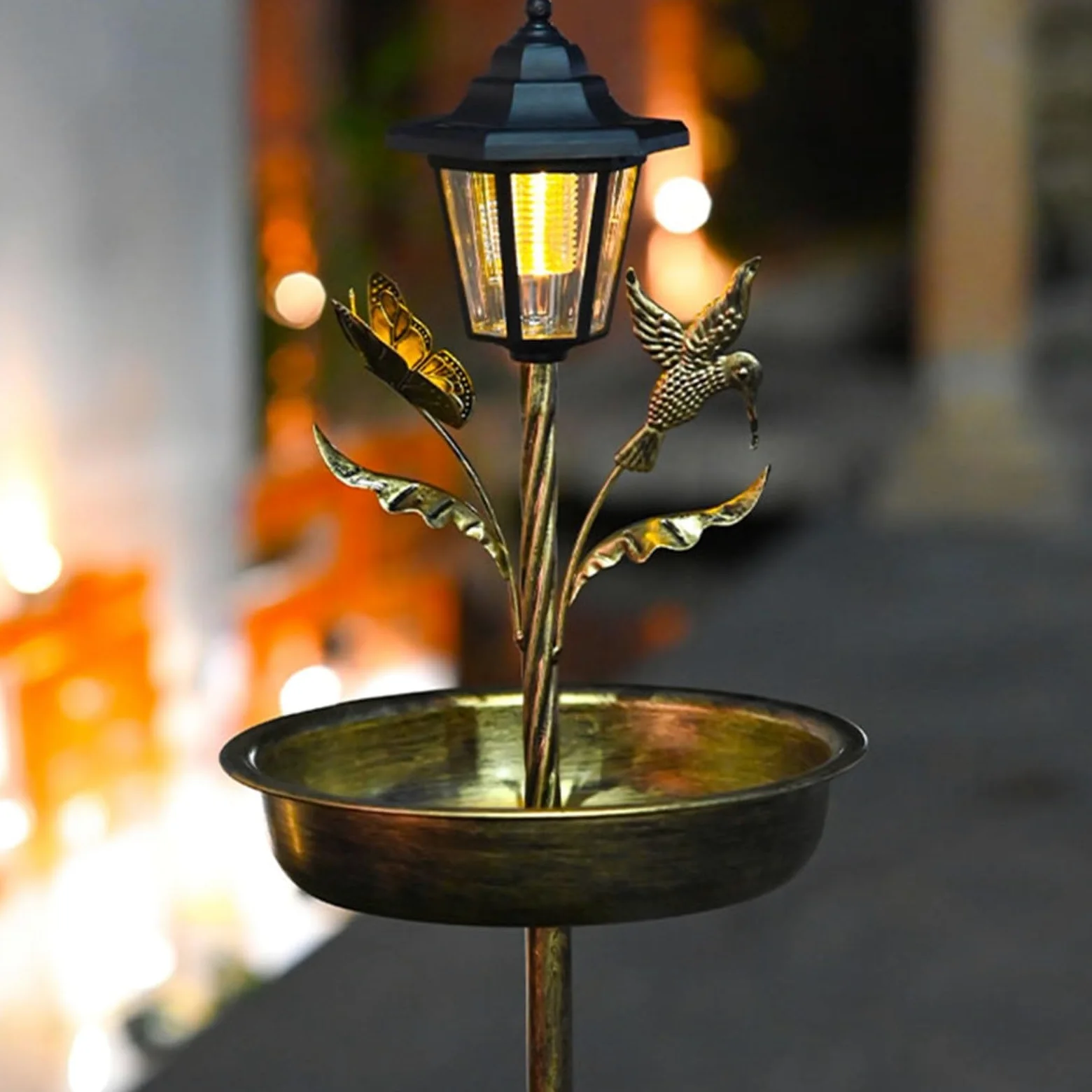 Mangiatoia solare in metallo per uccelli con luce integrata e vasca, resistente alle intemperie, decorazione da giardino per esterni, marrone, 105 cm (antico)