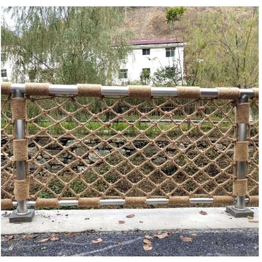 Generico Rete di Sicurezza per Arrampicata per Bambini - Spago di Iuta Decorativo per Allenamento all'aperto, Spessore 8 mm, 1x4 m (3,28x13,12 Piedi) - Ideale per Aree Gioco e Decorazioni murali di s