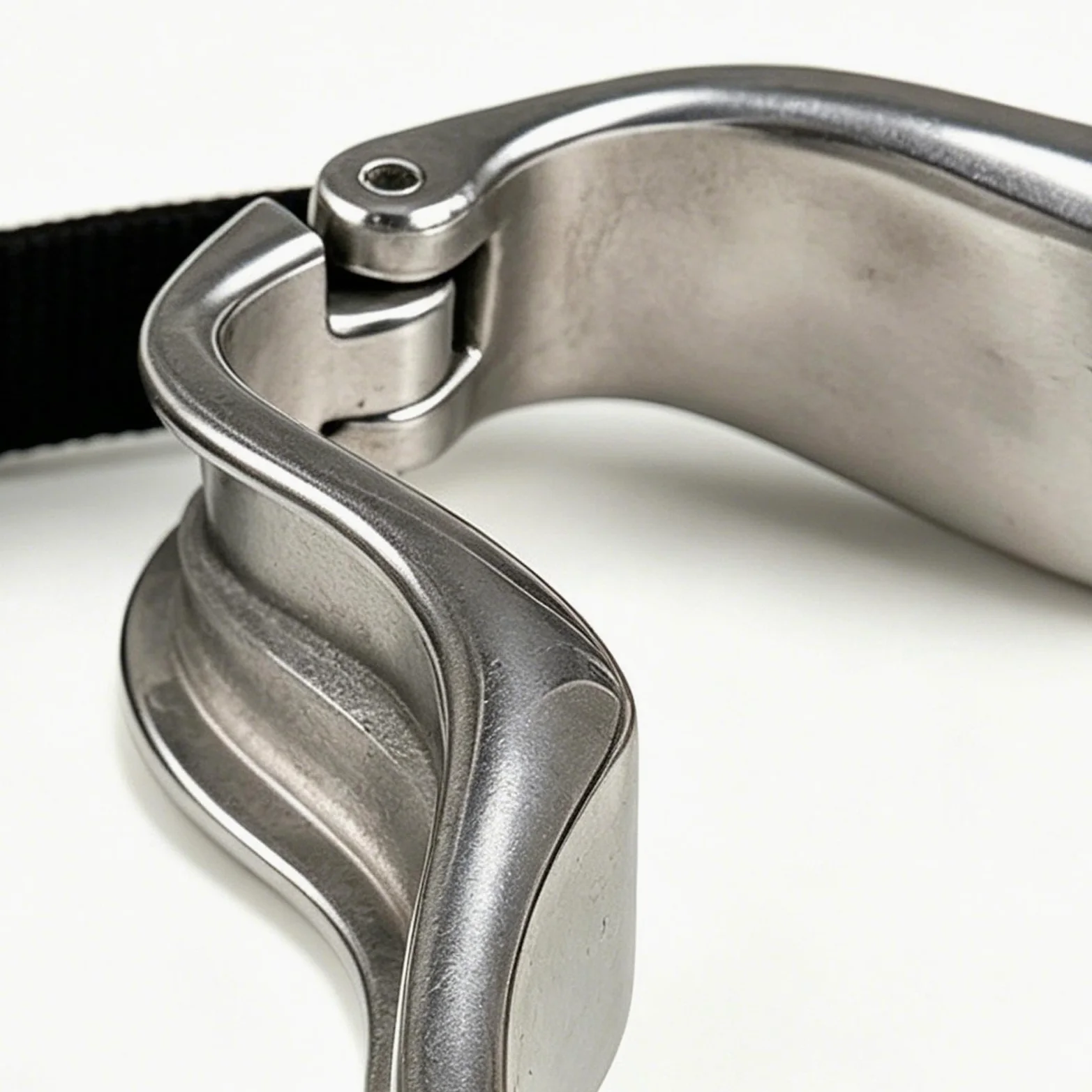 Collare per cavalli, dispositivo anti cribbing, clip di protezione per il collo, design comodo e sicuro, accessorio robusto e stabile per carrozze all'aperto, lavabiancheria da fienile pascolo