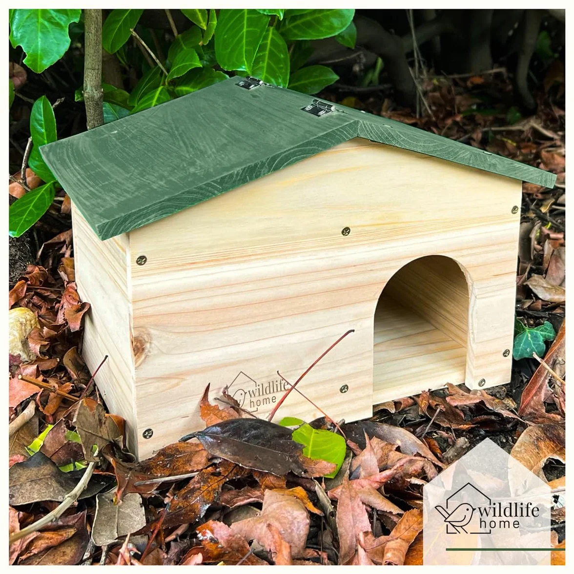 wildlife home Casetta per riccio invernale con fondo in legno, con tetto a due falde, resistente alle intemperie, per tutto l'anno, per il giardino, a prova di gatti, riccio