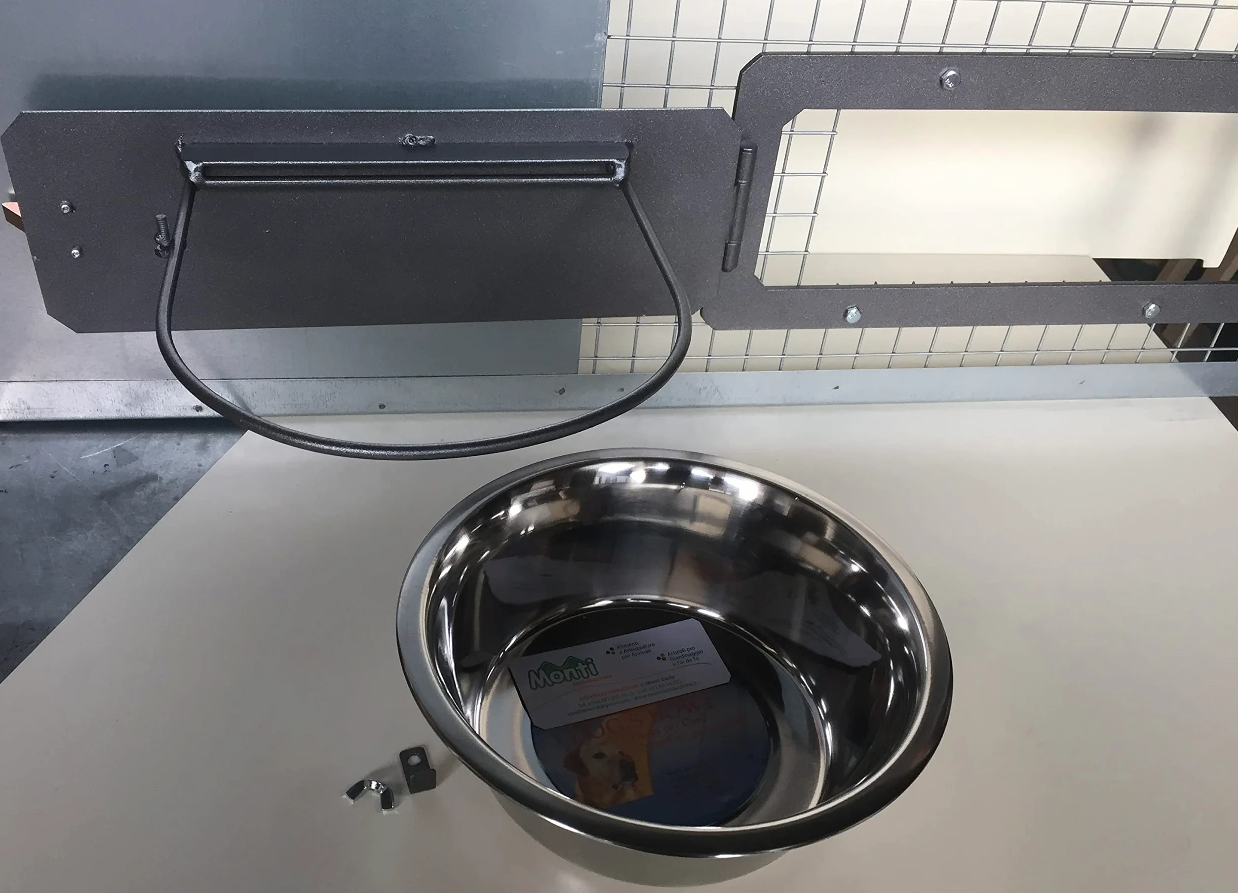 Ciotola Girevole in Acciaio Inox per Cani. 1 Mangiatoia Rotante Universale.