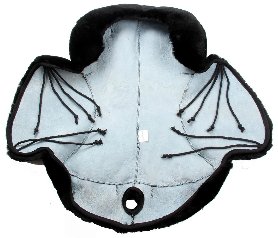 Coprisedile in lana d'agnello Westernsättel, in lana d'agnello merino con scollo a corno. Garantisce un comfort ottimale per tutte le selle occidentali (L, nero)