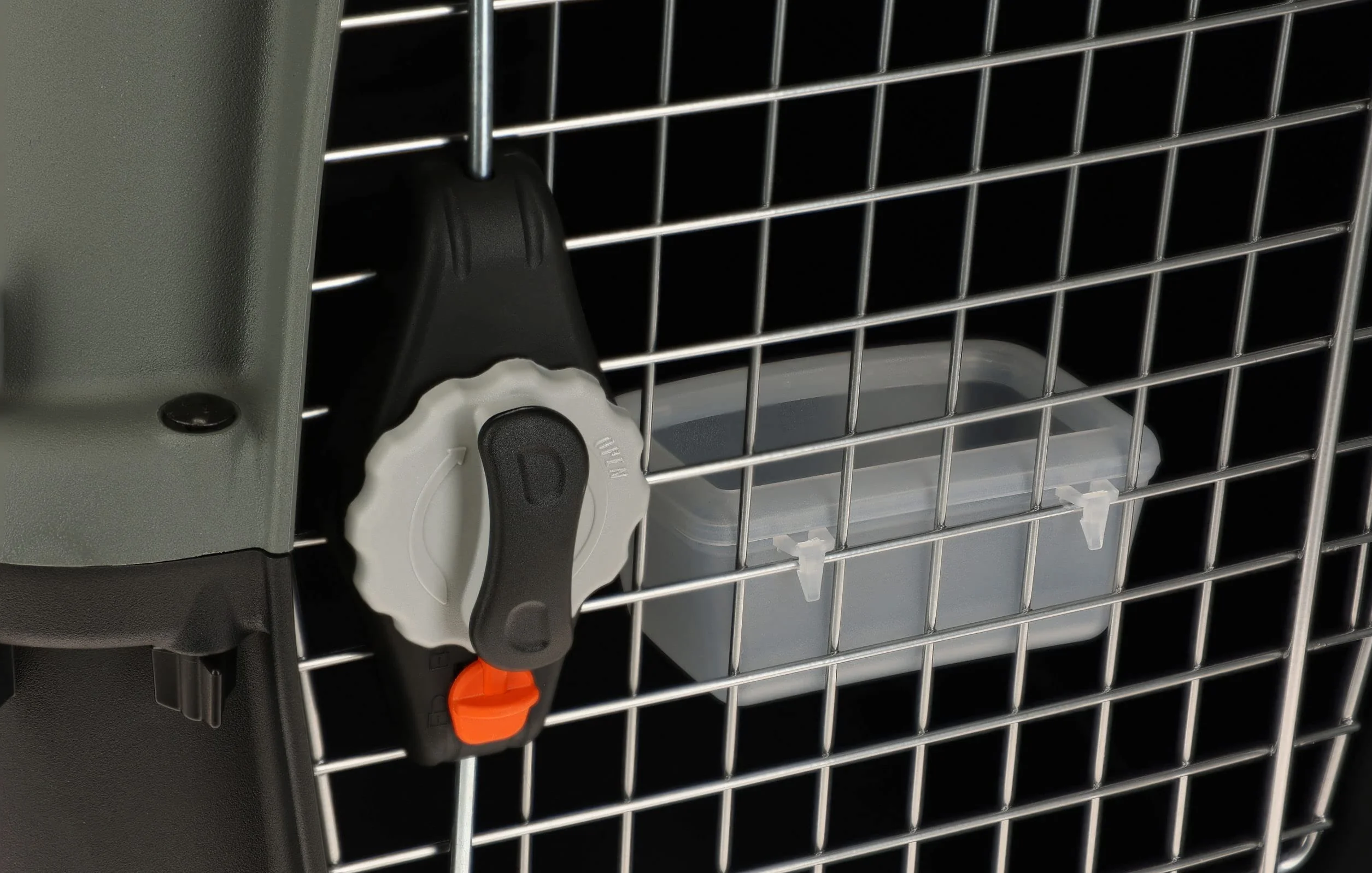 Kerbl Pet scatola di trasporto Eco, per cani, antracite/grigio-verde, 70x50x51,5 cm, plastica, 8-25 kg, adatto ai cani, adatto ai viaggi aerei, con porta in metallo