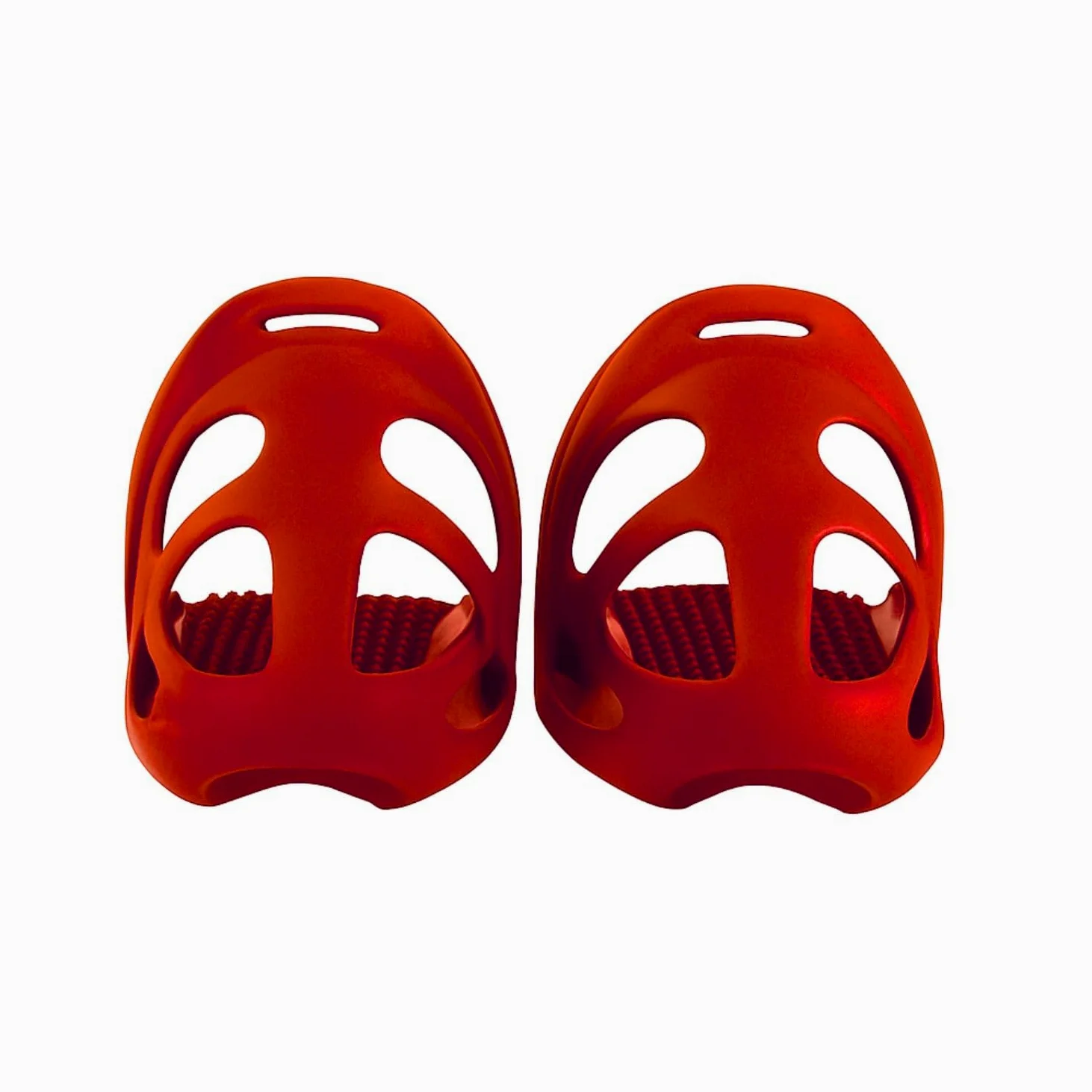 AK CagePro - Staffe per cavalli in plastica leggera, coppia di staffe resistenti con gabbia di sicurezza per allenamento equestre e trail riding AKRS-6045-01 (rosso, 12 cm)