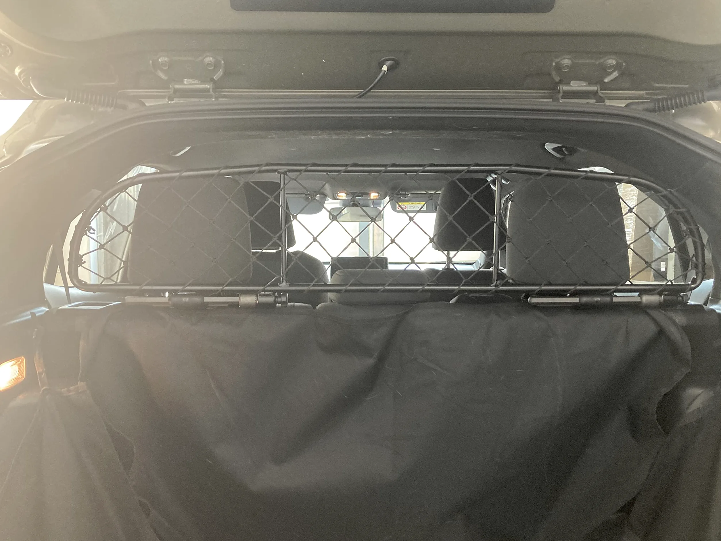 ERGOTECH Divisorio Griglia Rete Divisoria per Toyota Yaris Cross, RDA65-XXS8, per Trasporto Cani e Bagagli