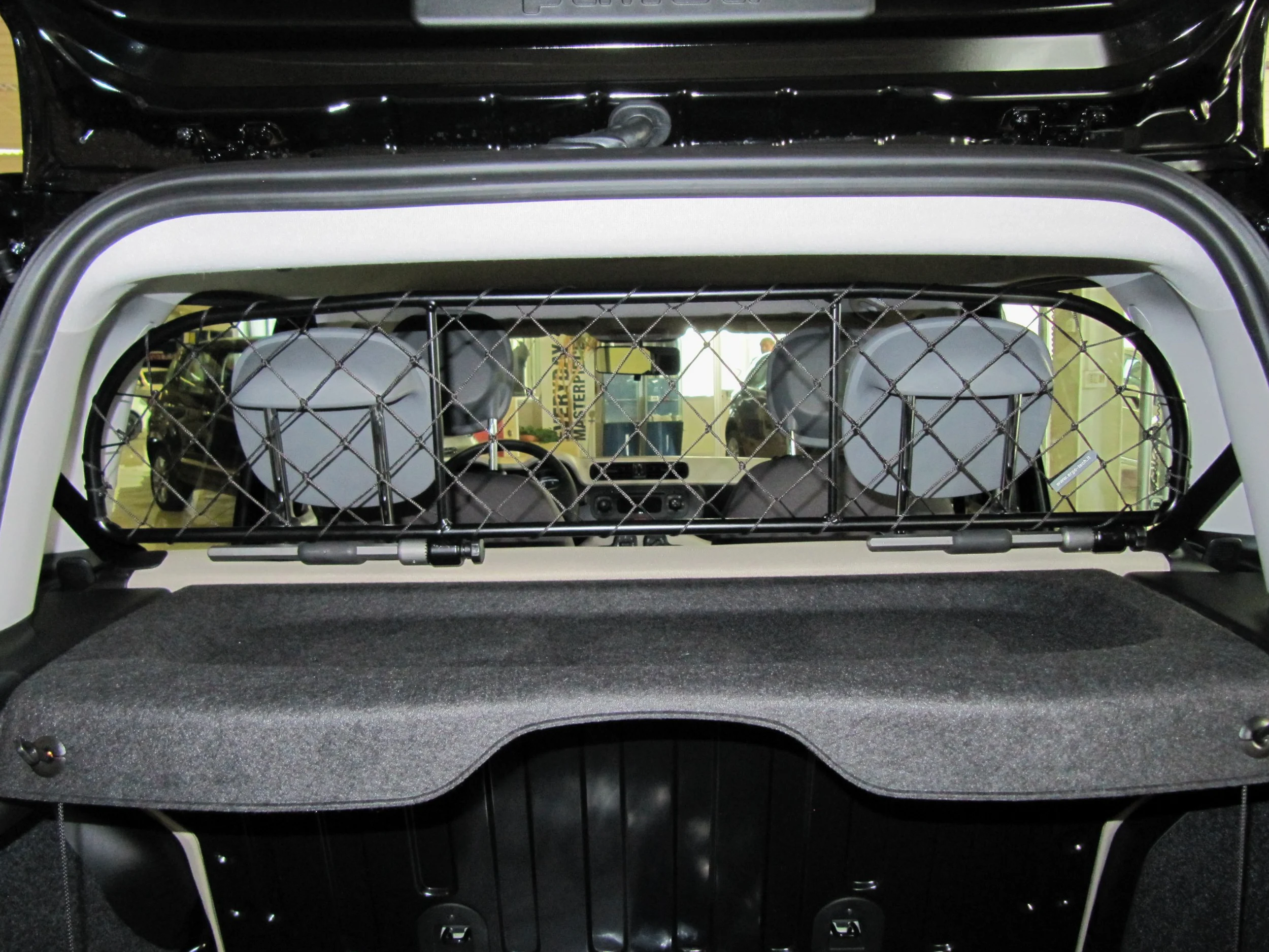 ERGOTECH Divisorio Griglia Rete Divisoria per Fiat Panda, RDA65-XS, per Trasporto Cani e Bagagli