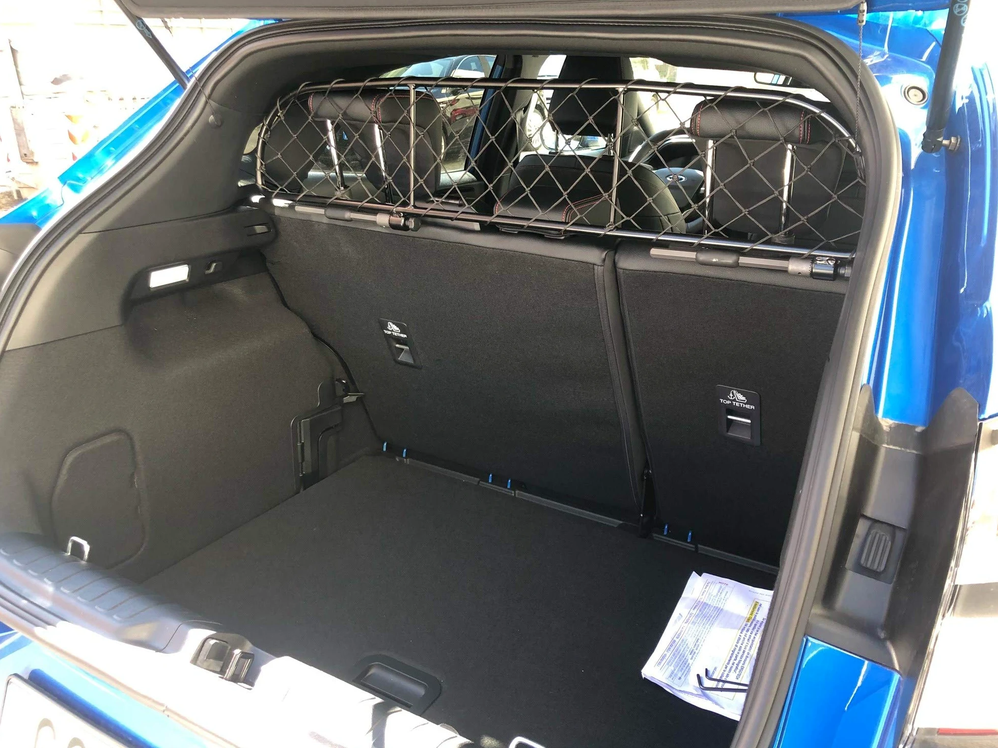 ERGOTECH Divisorio Griglia Rete Divisoria per Ford Puma, RDA65-XXS8, per Trasporto Cani e Bagagli. Sicuro, Confortevole, garantito!